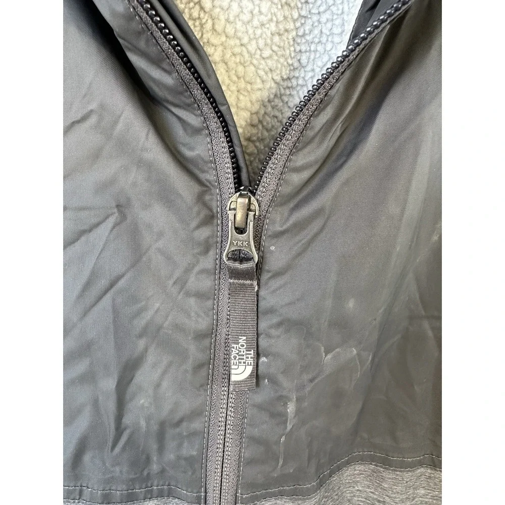 North Face Fleece Lined Jacket Hooded Boy's Size 10 / 12